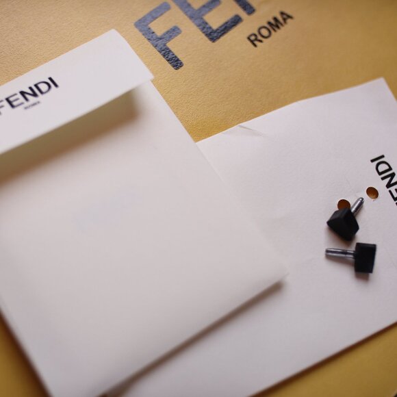 FENDI Rockoko 100mm Thigh-High Boots Red - Picture 10 of 16